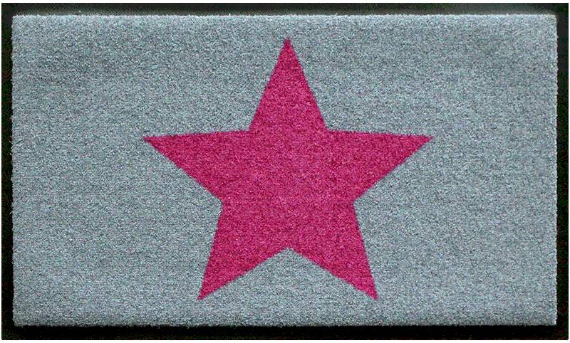 Fußmatte mit pinkfarbigem Stern auf hellgrauem Grund